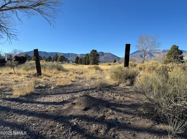 7176 E Ride A Mule Rd, Flagstaff, AZ 86004