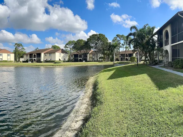111 Lake Pine Circle #B-1, Greenacres, FL 33463
