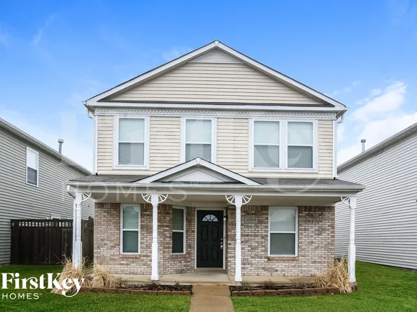 10094 Golden Dr, Noblesville, IN 46060