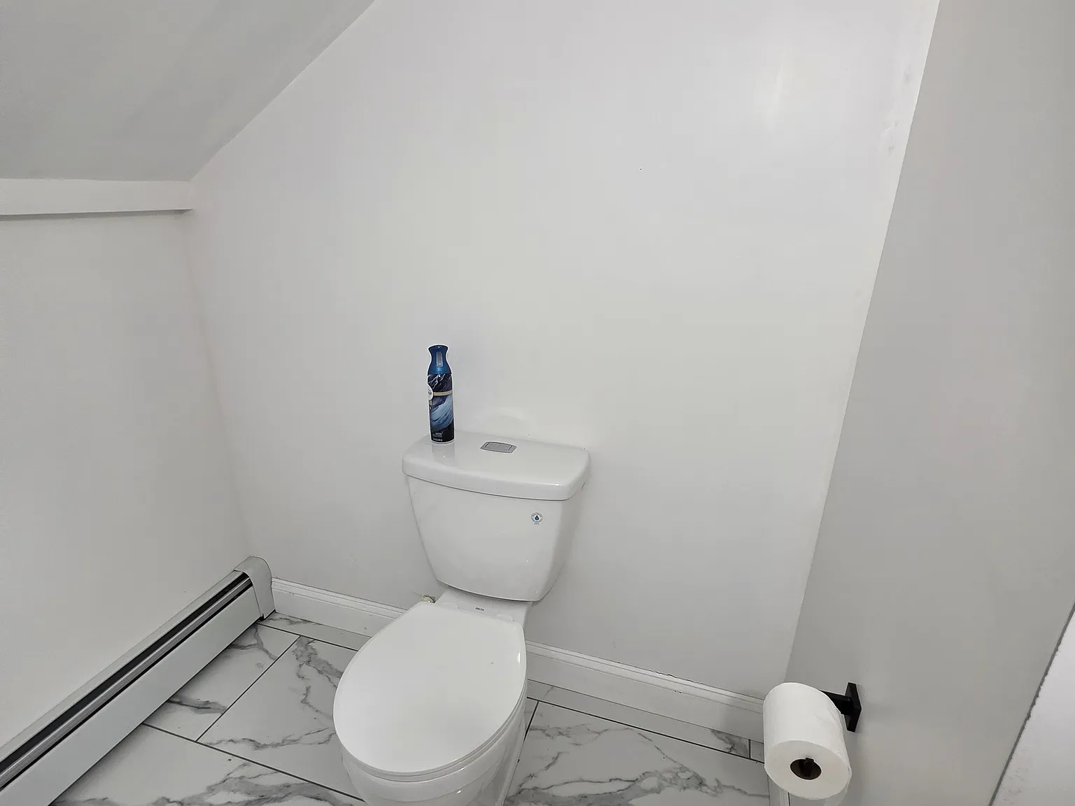 3 bed, 1200 sqft, $2,000 — Photo 3