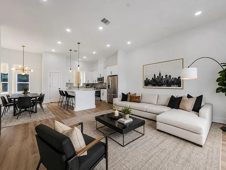3468 Bremond St — Photo 8