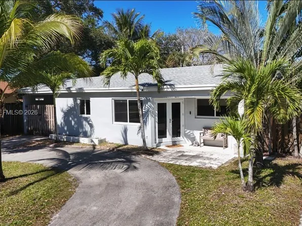 6881 Freedom St, Hollywood, FL 33024