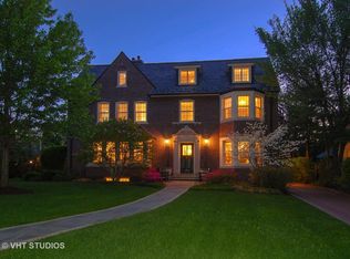 601 N Euclid Ave, Oak Park, IL 60302