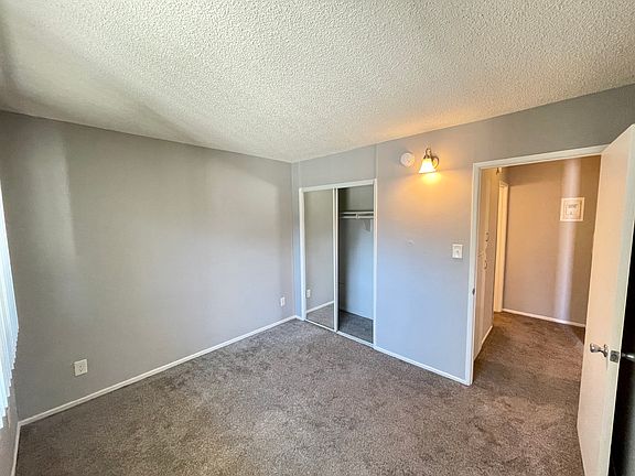 3rd image of 6633 Vineland Ave #E5c5d8360
