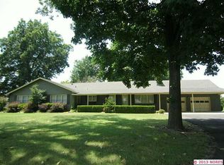 3141 N Country Club Rd, Muskogee, OK 74403