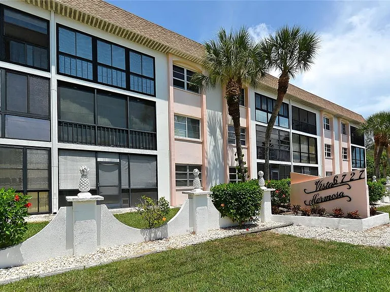 116 Vista Hermosa Cir #308C — Photo 24