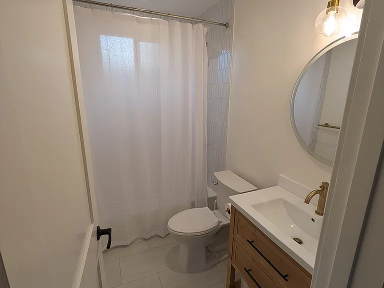 2606 Ralston Ln — Photo 6