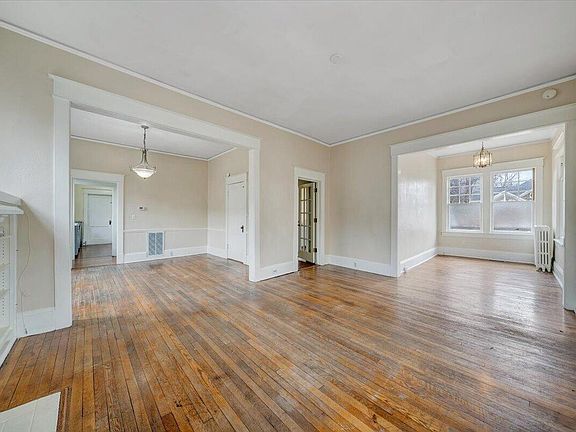 17th image of this home