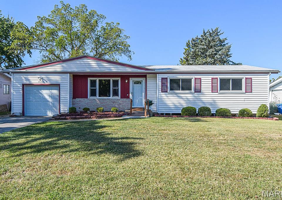 1st image of 9539 Marveline Dr
