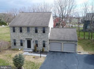 510 Waterside Cir, Lebanon, PA 17042