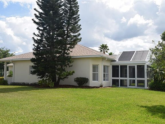 2nd image of 476 Mayfair Dr