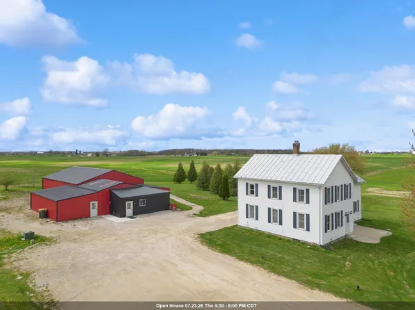 N5207 Lemke Rd, Chilton, WI 53014