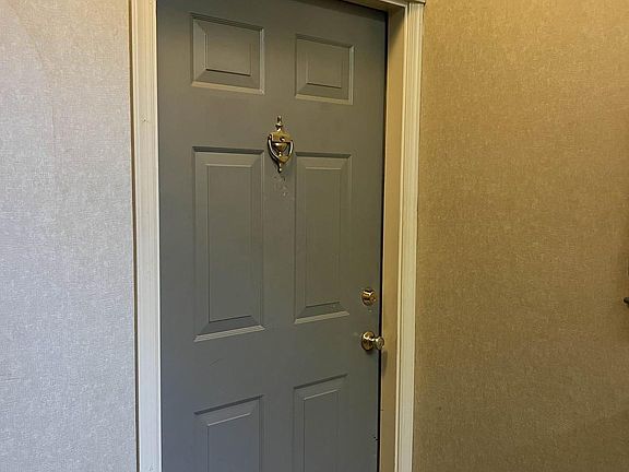 4th image of 12100 Green Leaf Ct APT 102