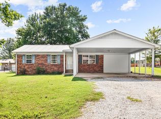 2100 Spring Lake Rd, Paragould, AR 72450