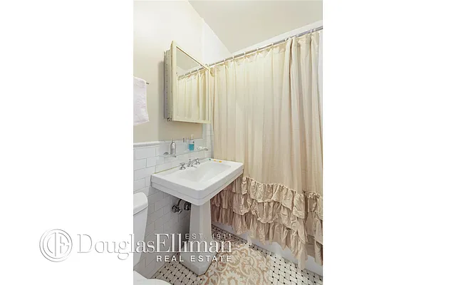 Rented by Douglas Elliman | media 12