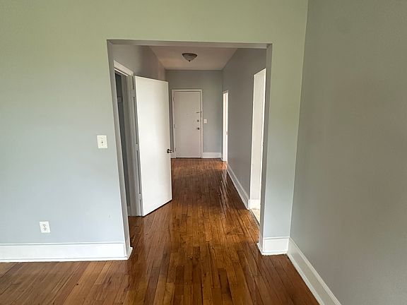 4th image of 624 Dr Martin Luther King Jr Blvd APT 19