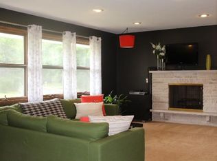 13635 Oakwood Curv, Burnsville, MN 55337