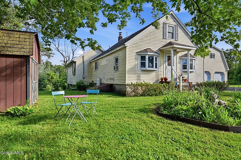 3rd image of 14083 Duanesburg Road