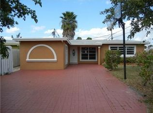 61 NW 45th Ct, Oakland Park, FL 33309