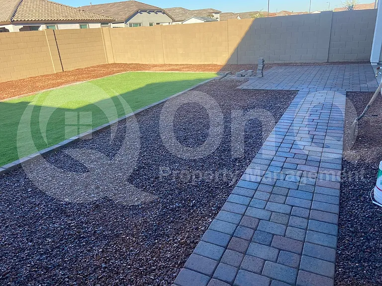 9332 W Glenrosa Ave — Photo 22