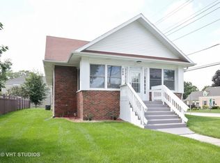 244 N Main St, Crystal Lake, IL