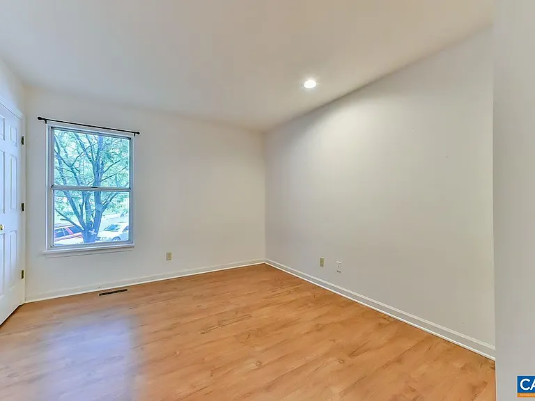 104 Morris Paul Ct #A — Photo 9