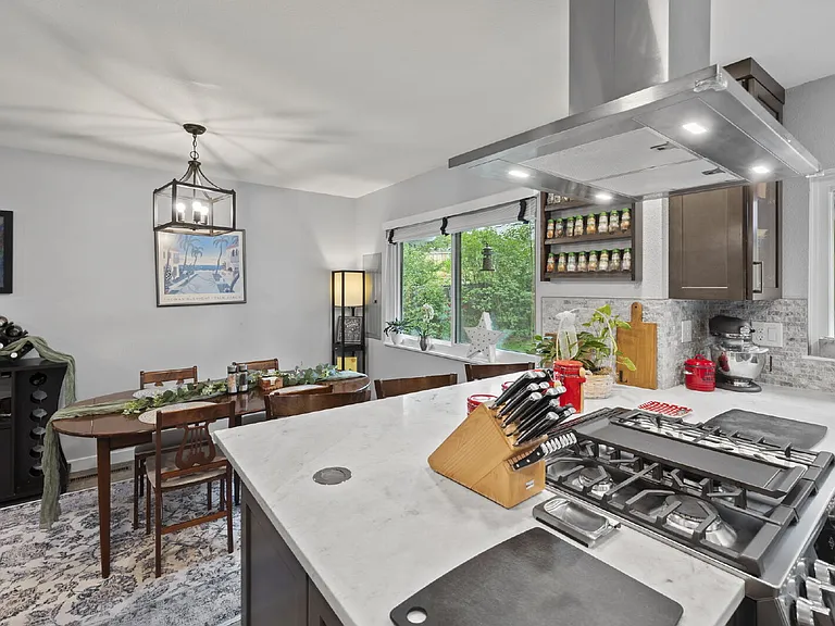 830 Red Mesa Dr — Photo 10