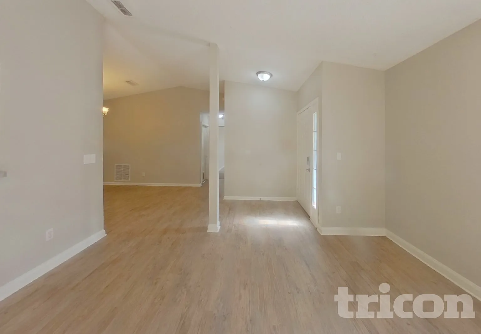 10819 Grand Central Place N Jacksonville FL — Photo 2