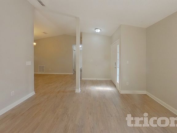 2nd image of 10819 Grand Central Pl N