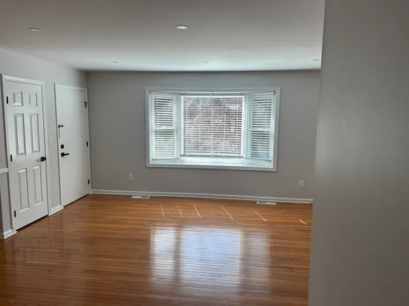 265 Glendale Ave Unit E3, Bridgeport, CT 06606