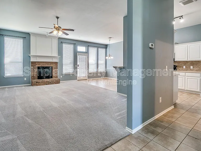 18020 Cerrado Cir — Photo 3