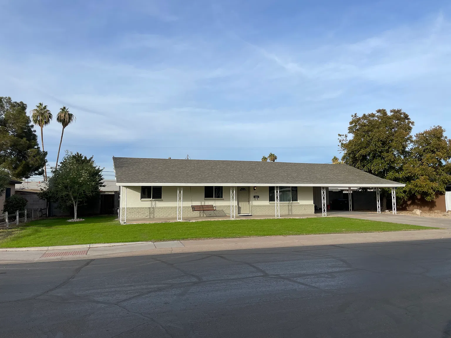 198 W Shannon St — Photo 2