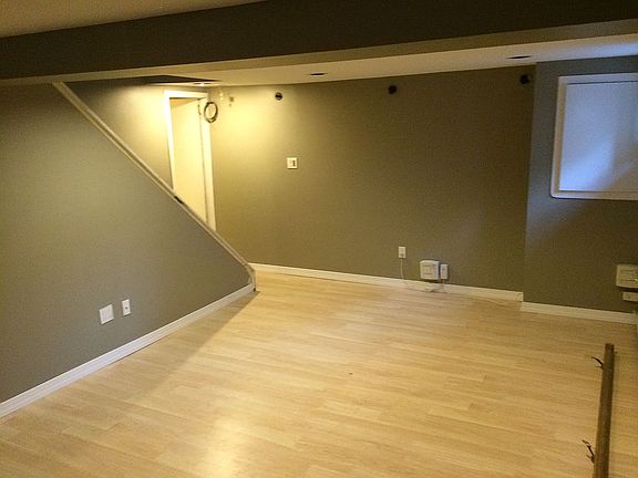 3rd image of 89 New Hampshire Ave