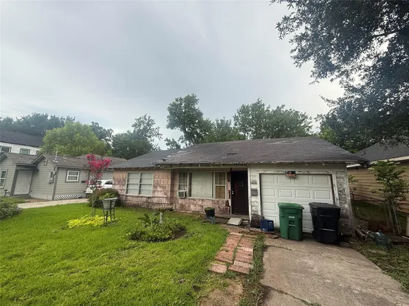 6606 Foster St, Houston, TX 77021