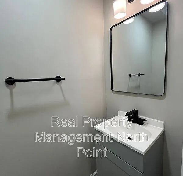 2425 Omaha Rd SW — Photo 36