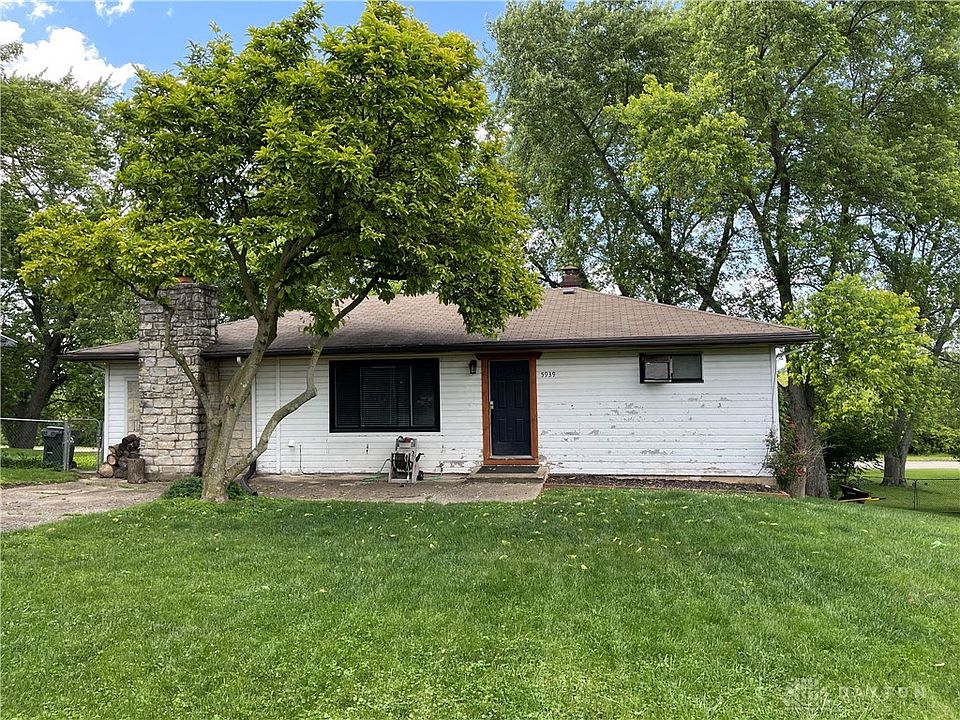 1st image of 5939 Hoover Ave