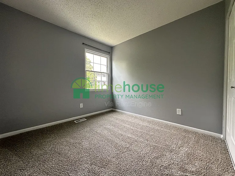 1318 River Birch Run S — Photo 13
