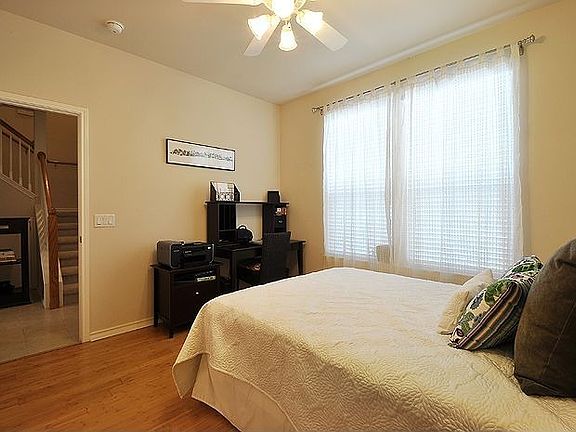 Bottom master bedroom