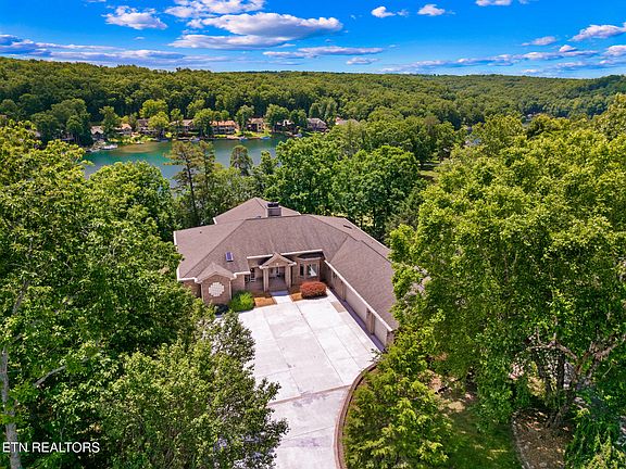 4th image of 12 Brixton Ln