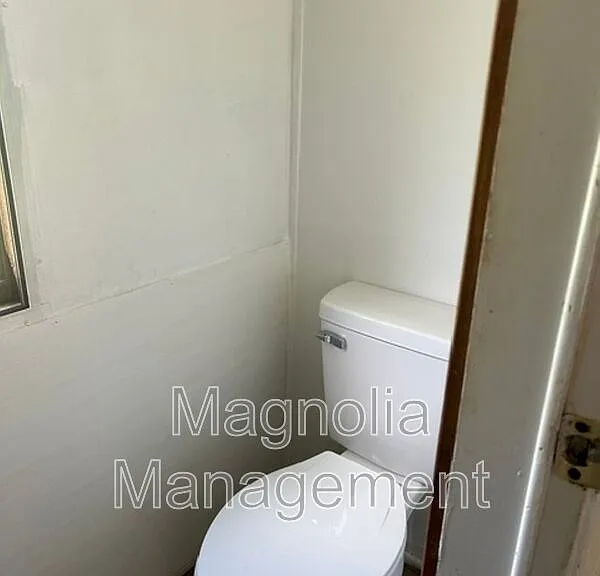 31 S Oliver Dr #10 — Photo 7
