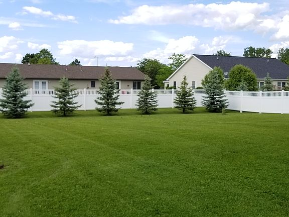 Massive yard privacy fence