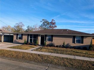 2413 Nancy St, Meraux, LA 70075