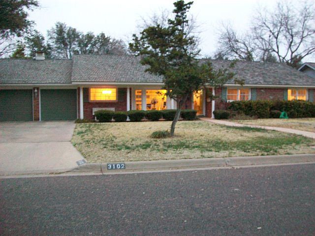 1st image of 3102 Humble Ave