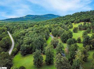 10 Knob Hill Ln, Landrum, SC 29356