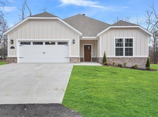 33 Ruthwell Dr, Bella Vista, AR 72715