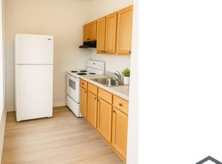 1320 Academy Ave APT C, Saint Louis, MO 63113