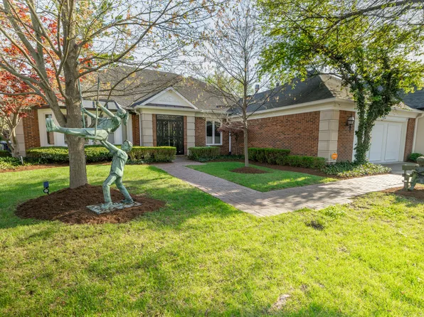 411 Sugar Tree Ln, Indianapolis, IN 46260