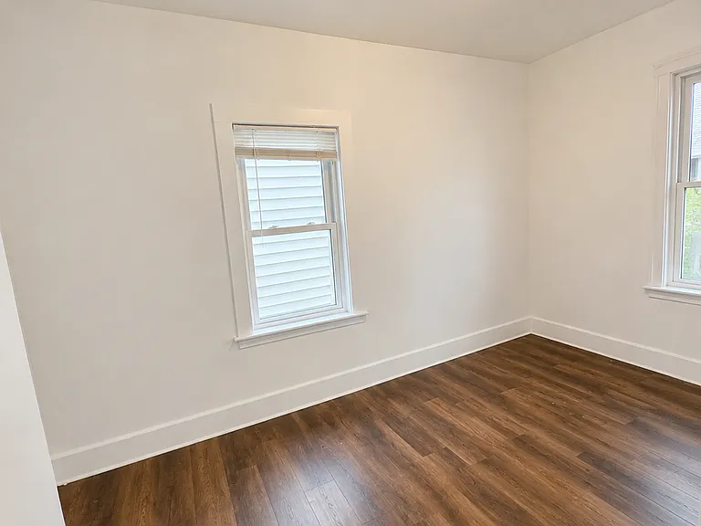280 Lexington St #3A — Photo 9