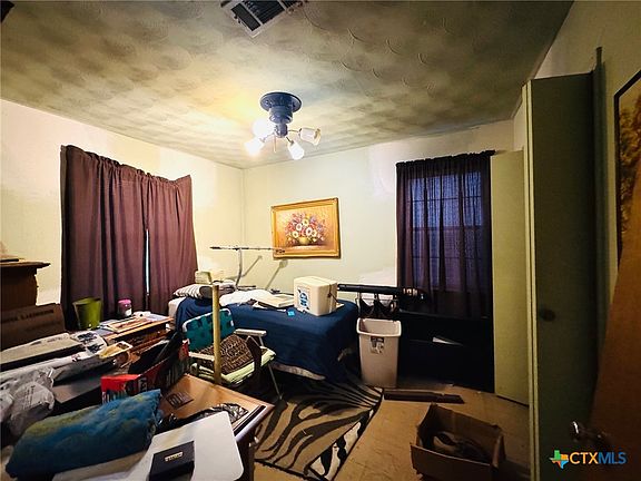 3rd image of 2126 Brookshire St