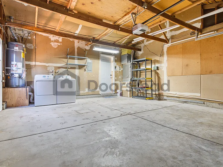 3882 Glengrove Way — Photo 33